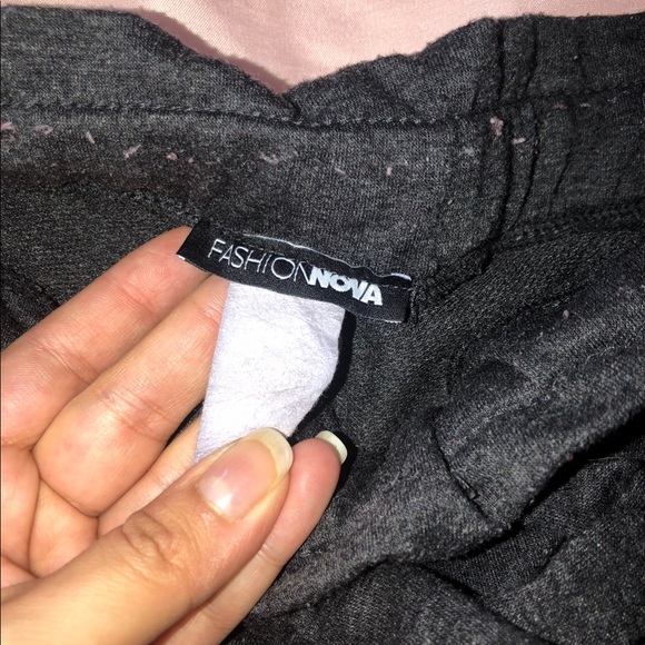 Fashion Nova pants - Picture 2 of 5
